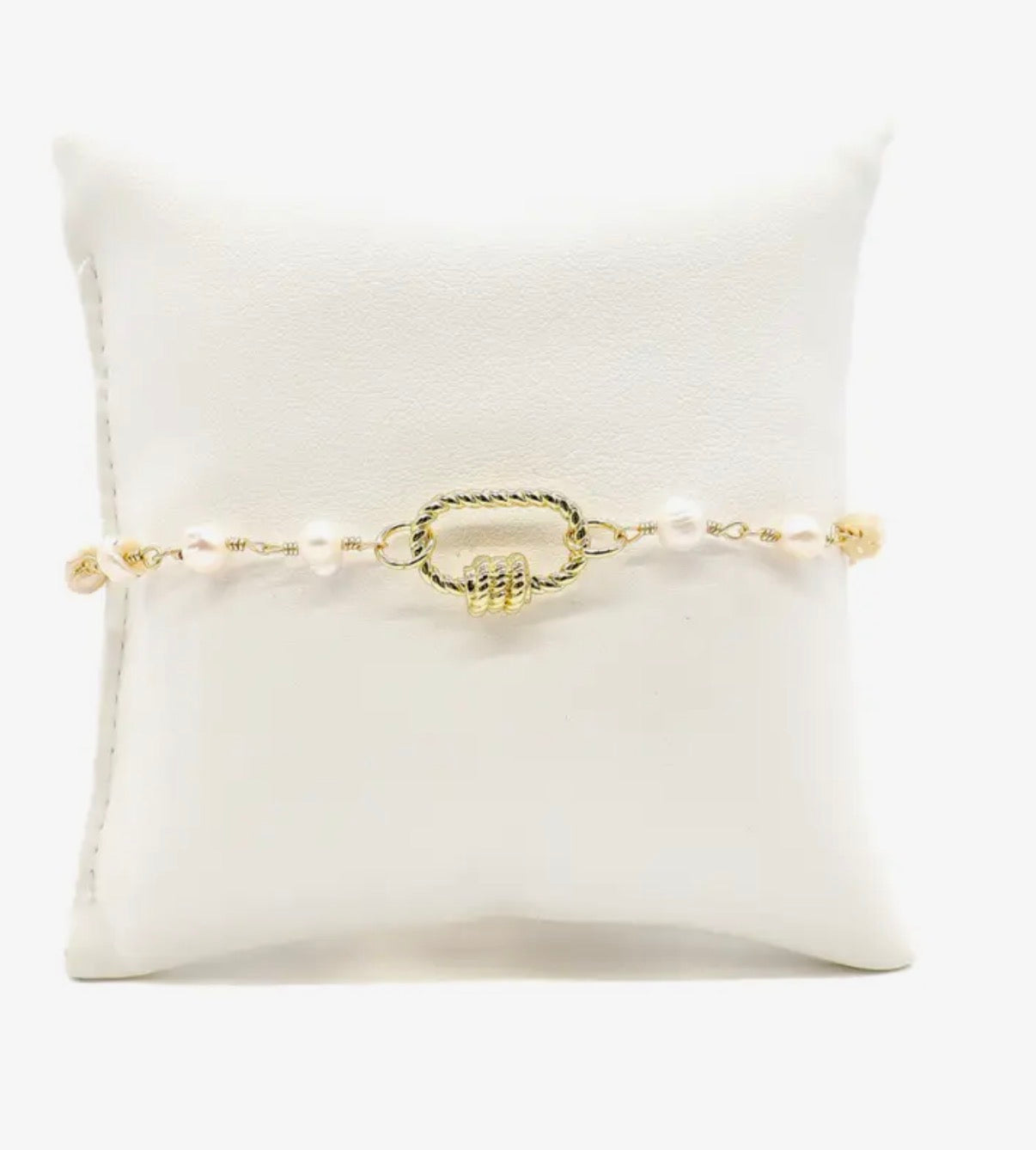 Beth Bracelet with Small Bella Carabiner 7”