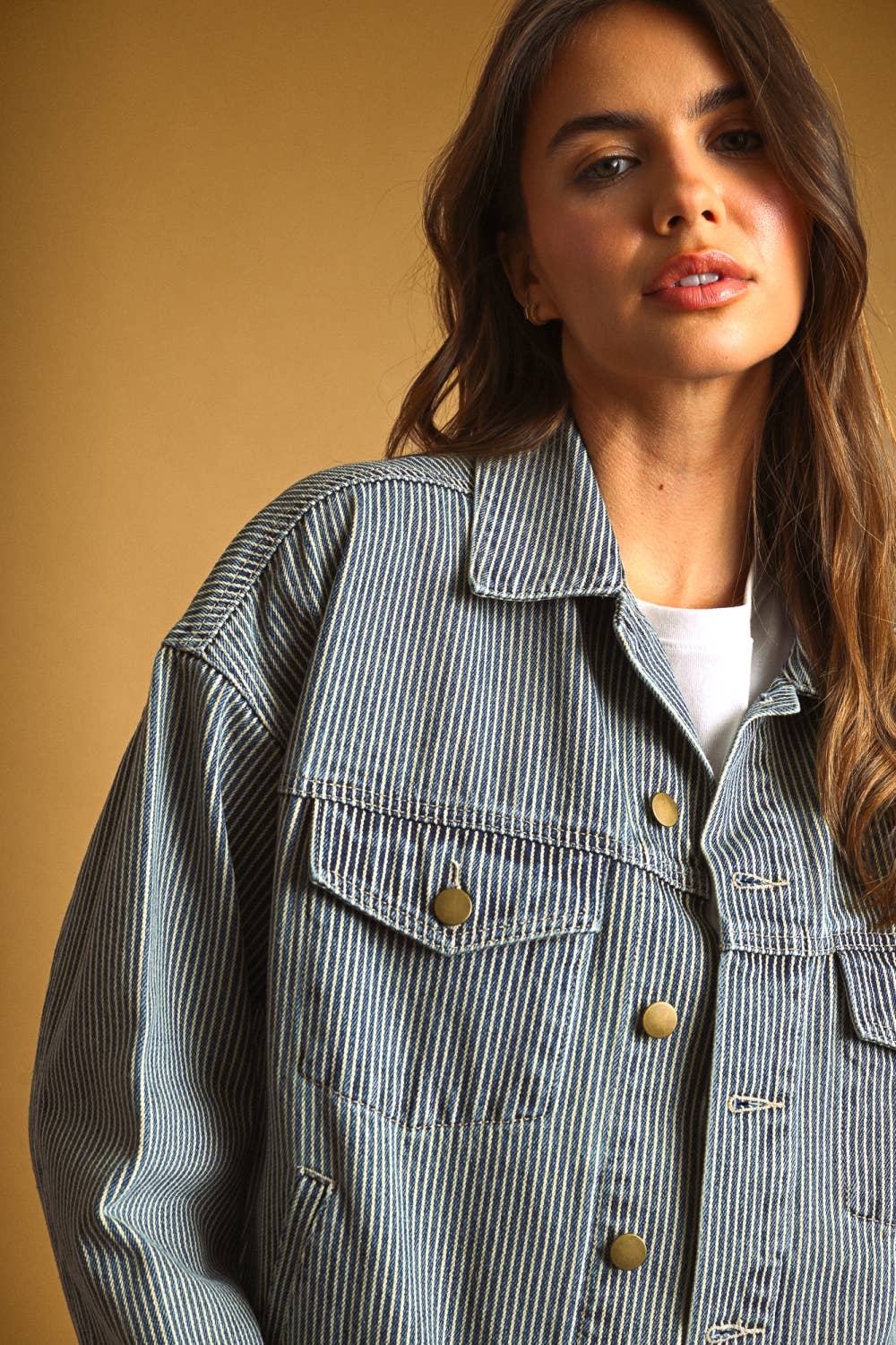 J6309   STRIPED PATTERN DENIM JACKET: INDIGO DENIM