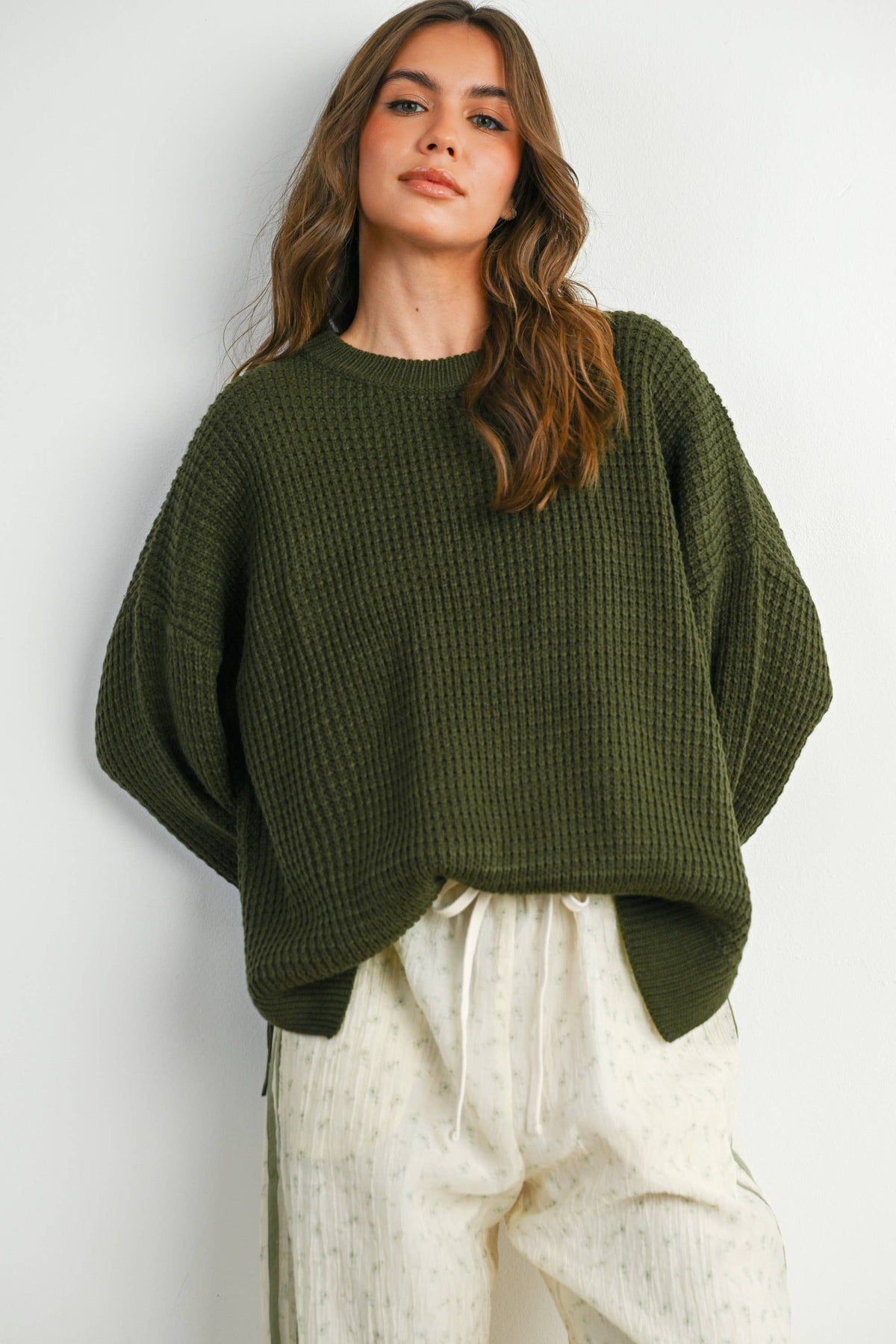 Round-Neck Classic Long Sleeve Top - BMW7782: OLIVE /