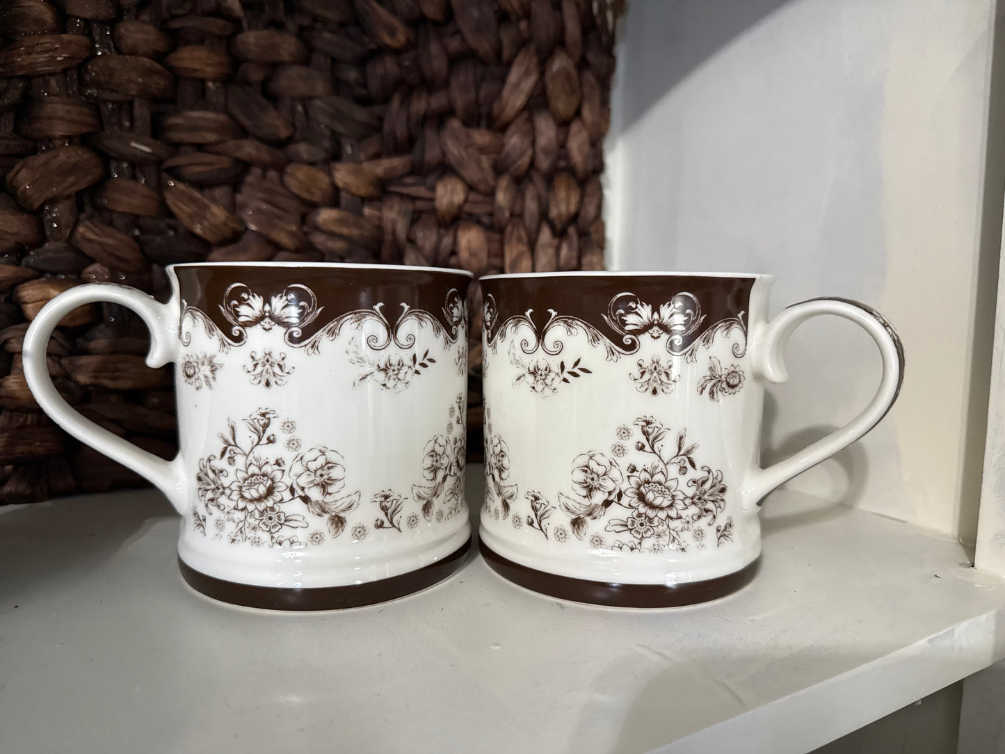 Brown & White Mug Set