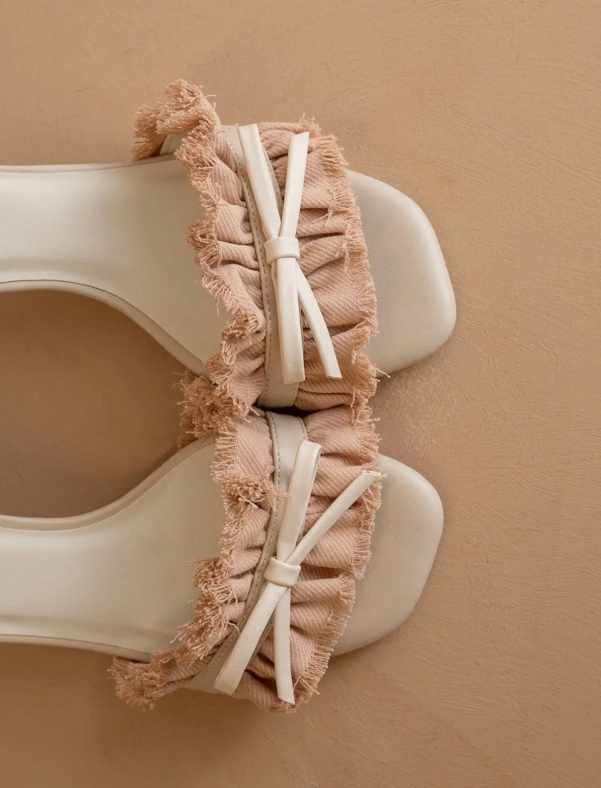 Apricot| Romantic Low Heeled Sandal