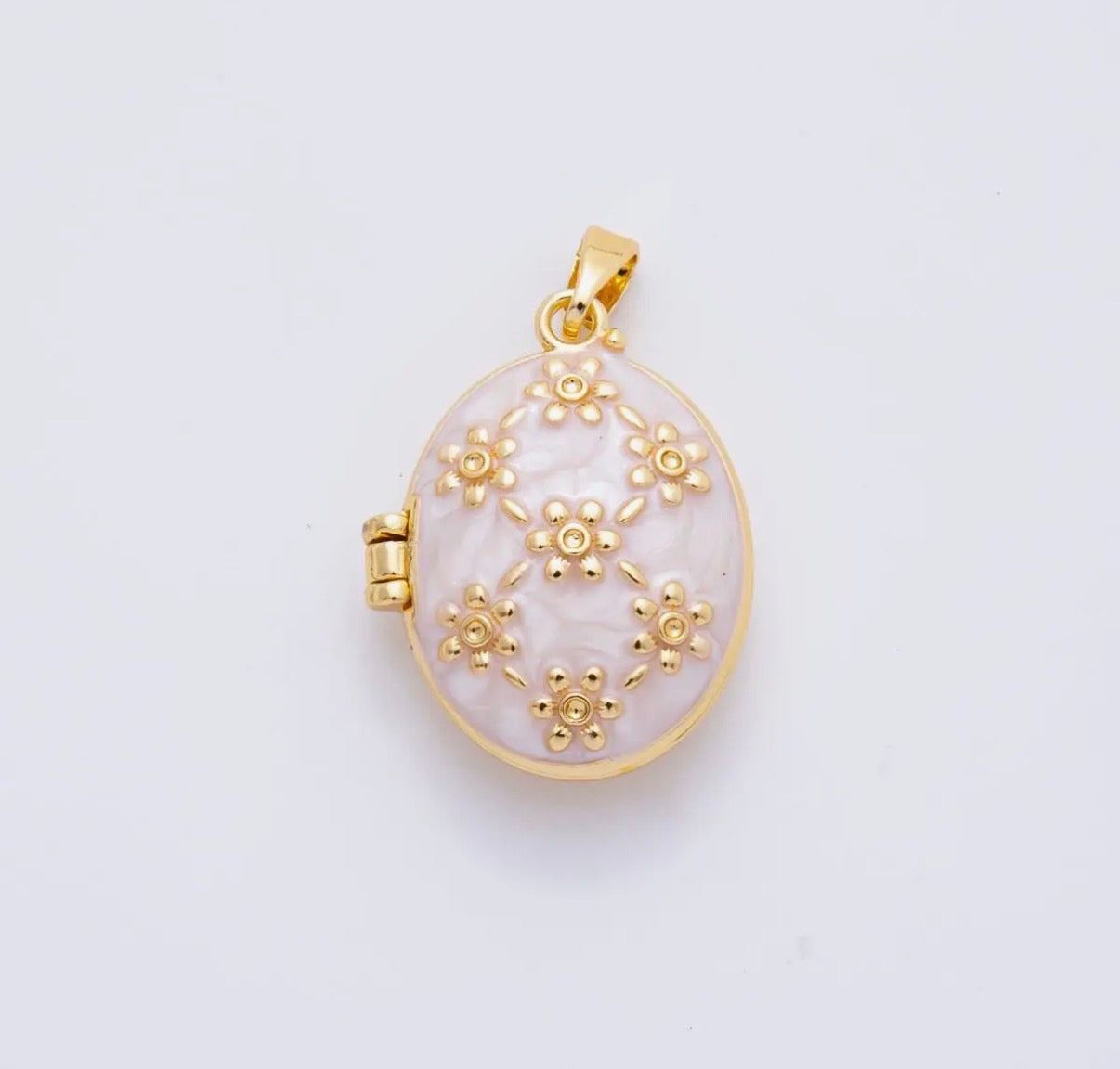 18K Gold Filled 27mm Enamel Vintage Flower Locket Pendant