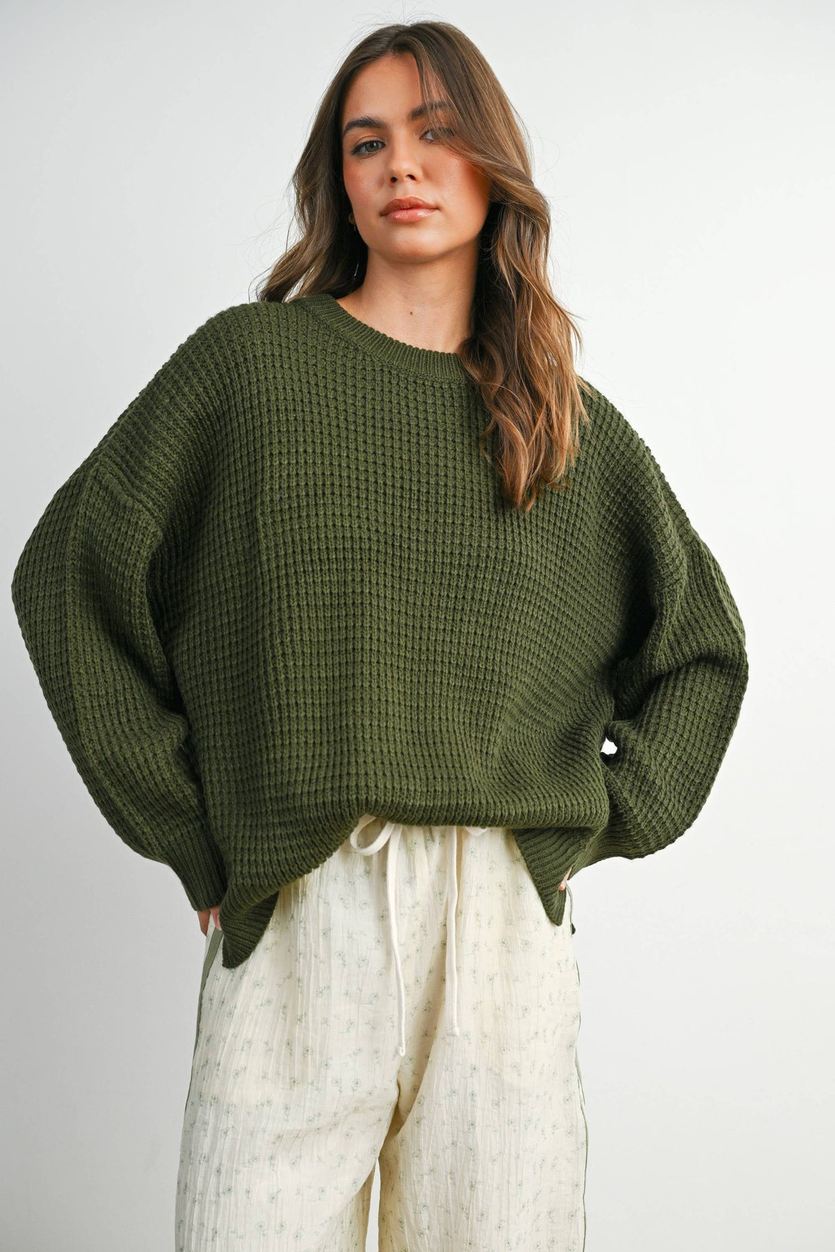 Round-Neck Classic Long Sleeve Top - BMW7782: OLIVE /