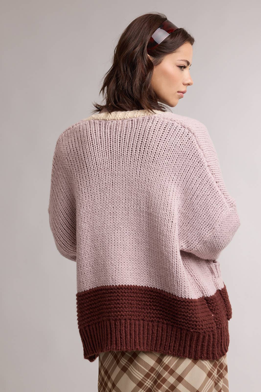 COLORBLOCK CHUNKY KNIT CARDIGAN / WL26-13046: PINK/ESPRESSO